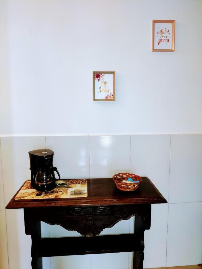 Suites Ninho Da Aguia 사콰레마 외부 사진