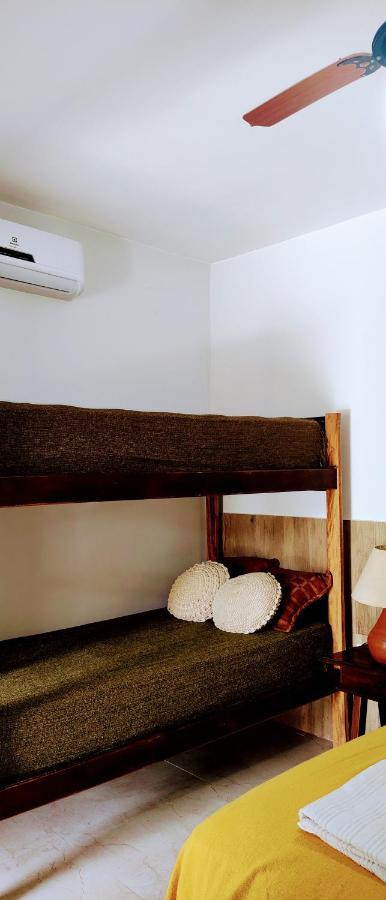 Suites Ninho Da Aguia 사콰레마 외부 사진